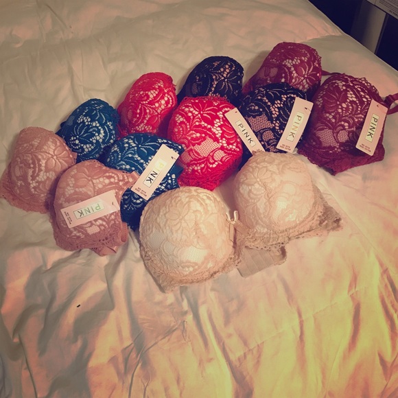 6 bras never worn - Picture 1 of 9